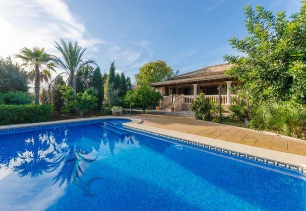 Foto 2 de Xalet en venda a Lloseta de 4 habitacions amb terrassa i piscina