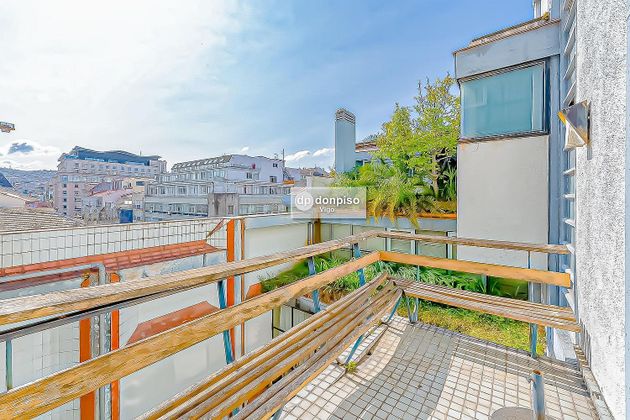 Foto 1 de Dúplex en venda a Areal – Zona Centro de 3 habitacions amb terrassa i jardí