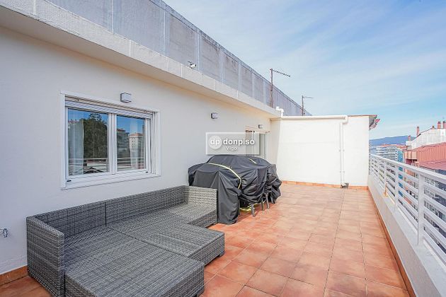 Foto 2 de Ático en venta en Travesía de Vigo - San Xoán de 2 habitaciones con terraza y ascensor
