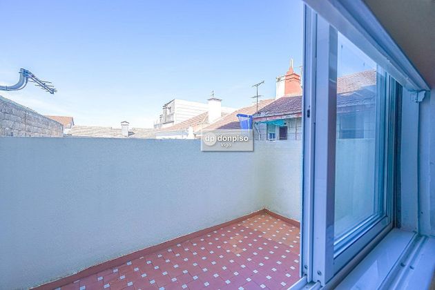 Foto 2 de Pis en venda a Areal – Zona Centro de 4 habitacions amb terrassa i balcó