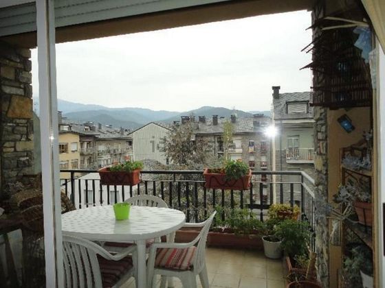 Foto 1 de Venta de dúplex en Seu d´Urgell, la de 4 habitaciones con terraza y balcón