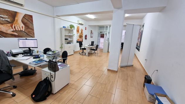 Foto 1 de Oficina en alquiler en calle San Juan Dios de 100 m²