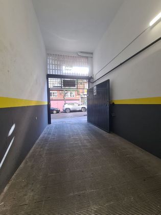 Foto 1 de Venta de garaje en calle De Sambara de 9 m²