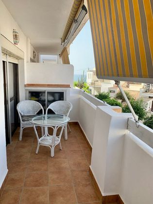 Foto 1 de Piso en alquiler en Torre de Benagalbón de 1 habitación con terraza y piscina