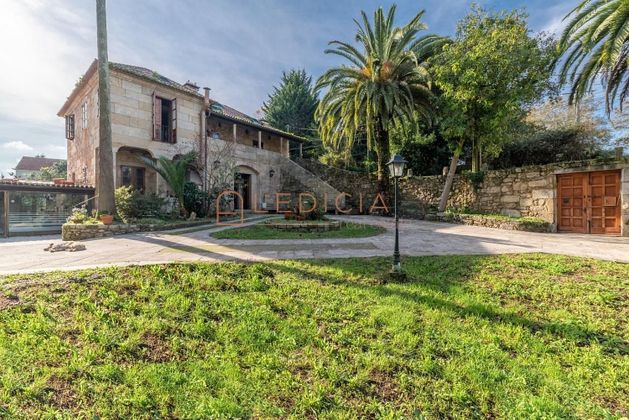 Foto 2 de Casa en venda a Zona Fernández Ladreda de 6 habitacions amb terrassa i piscina