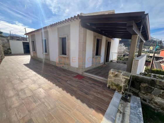 Foto 2 de Xalet en venda a Marín de 5 habitacions amb terrassa i garatge