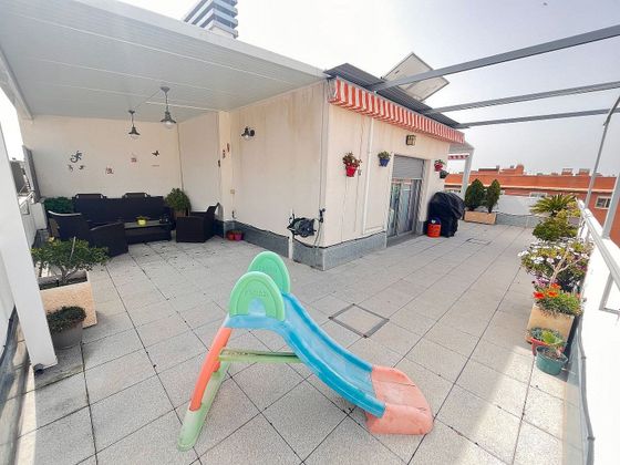 Foto 1 de Àtic en venda a Parla Este de 4 habitacions amb terrassa i garatge