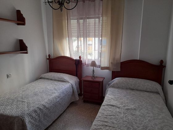 Foto 2 de Pis en venda a Crevillet - Pinar Alto de 4 habitacions amb balcó i aire acondicionat