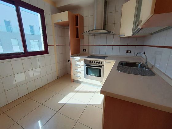 Foto 1 de Dúplex en venda a calle La Gorvorana de 3 habitacions amb terrassa i garatge