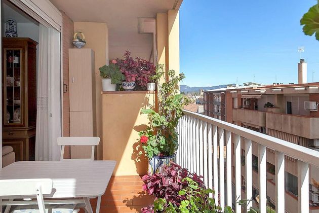 Foto 1 de Piso en venta en Centre - Sabadell de 4 habitaciones con terraza y balcón