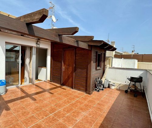 Foto 1 de Ático en venta en Les Roquetes de 2 habitaciones con terraza y balcón
