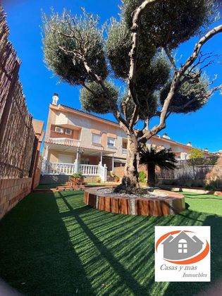 Foto 1 de Casa adossada en venda a Cariñena - Carinyena de 4 habitacions amb terrassa i garatge
