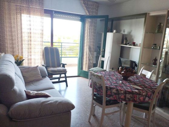Foto 2 de Piso en venta en Curva - Heliópolis de 2 habitaciones con terraza y garaje