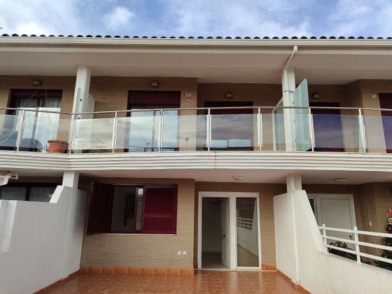 Foto 1 de Casa en venta en El Balcó - Jaume I de 3 habitaciones con terraza y garaje