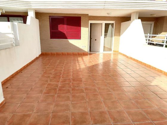 Foto 2 de Casa en venta en El Balcó - Jaume I de 3 habitaciones con terraza y garaje