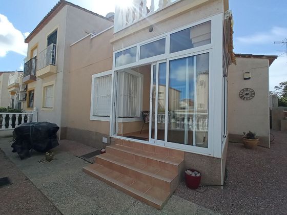 Foto 2 de Casa adossada en venda a Algorfa de 3 habitacions amb terrassa i piscina