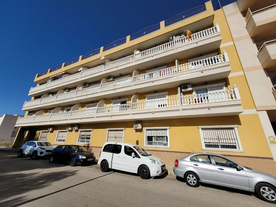 Foto 1 de Pis en venda a Almoradí de 2 habitacions amb piscina i balcó