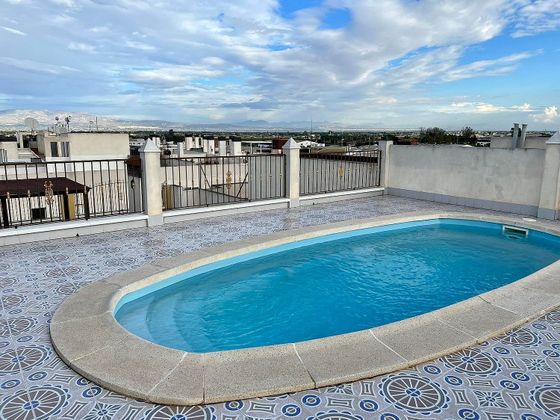 Foto 2 de Pis en venda a Almoradí de 2 habitacions amb piscina i balcó