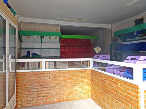 Foto 1 de Local en alquiler en La Unión - Cruz de Humilladero - Los Tilos de 46 m²