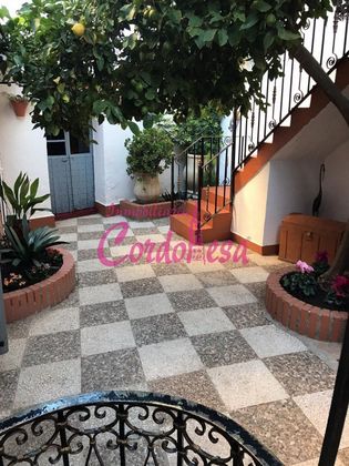 Foto 1 de Venta de casa en Villaviciosa de Córdoba de 5 habitaciones con terraza