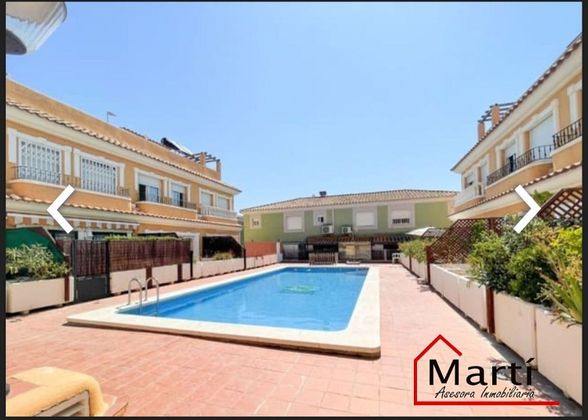 Foto 2 de Casa en venta en Moncófar pueblo de 3 habitaciones con terraza y piscina