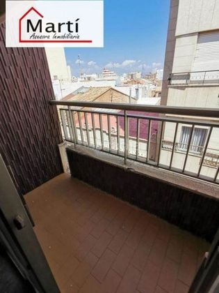 Foto 1 de Pis en venda a Camino de Onda - Salesianos - Centro de 3 habitacions amb ascensor
