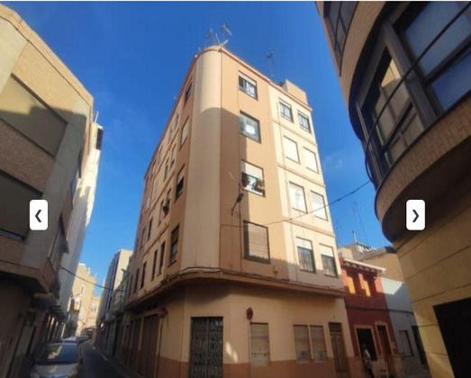 Foto 1 de Venta de piso en Camino de Onda - Salesianos - Centro de 2 habitaciones y 85 m²
