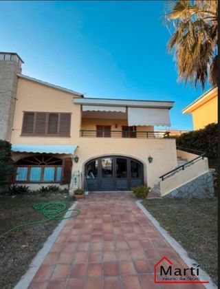Foto 1 de Casa en venda a avenida Mediterrania de 4 habitacions amb terrassa i garatge