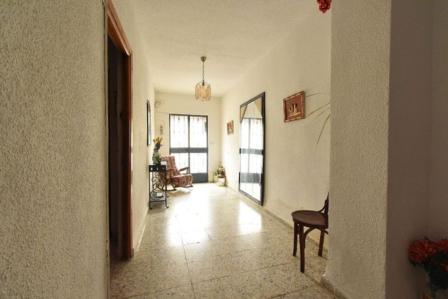 Foto 2 de Casa en venta en Malahá (La) de 5 habitaciones con terraza y garaje