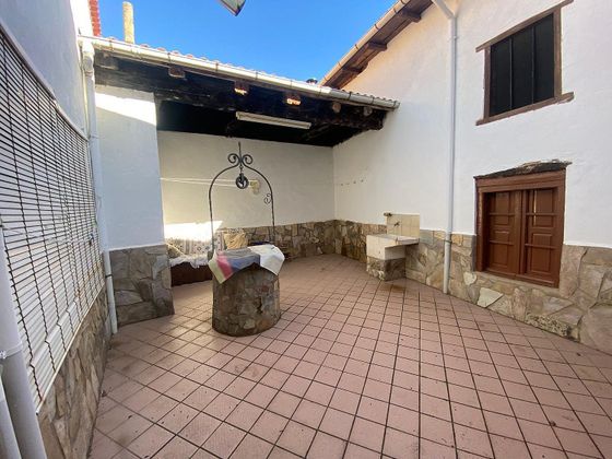 Foto 1 de Xalet en venda a Palacios de la Valduerna de 4 habitacions amb garatge i jardí