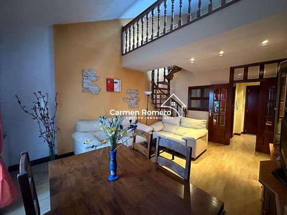 Foto 2 de Dúplex en venda a Villamayor de 3 habitacions amb terrassa i garatge