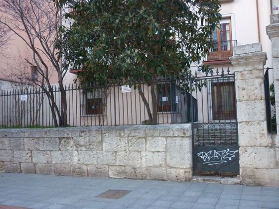 Foto 2 de Local en venda a Centro - Valladolid amb aire acondicionat