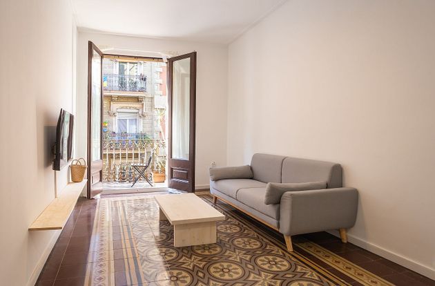 Foto 2 de Pis en venda a calle De Pizarro de 2 habitacions amb balcó i calefacció
