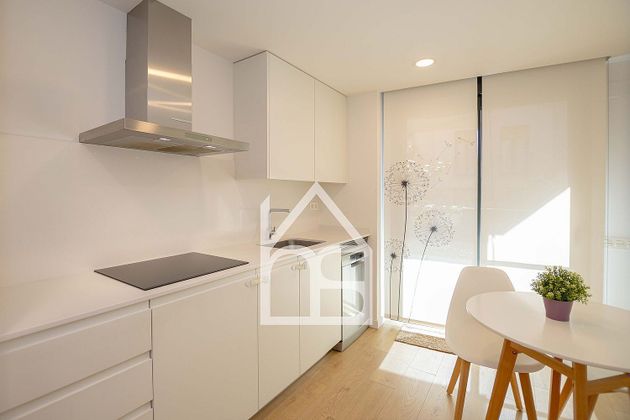 Foto 2 de Pis en venda a Centre - Cornellà de Llobregat de 3 habitacions amb terrassa i garatge