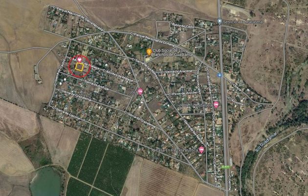 Foto 2 de Venta de terreno en urbanización Ranchos de Guadiamar de 2390 m²