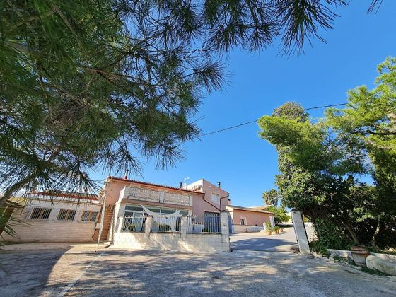 Foto 1 de Casa en venda a Monóvar/Monòver de 7 habitacions amb piscina i garatge