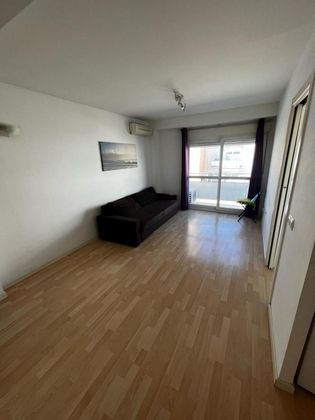 Foto 1 de Venta de piso en Avinguda Catalunya de 1 habitación con garaje y ascensor