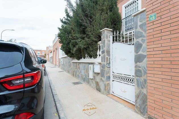 Foto 1 de Venta de casa adosada en Los Molinos - Villa Blanca de 4 habitaciones con terraza y garaje