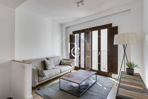 Foto 1 de Dúplex en venda a calle D'en Llàstics de 2 habitacions amb terrassa i balcó