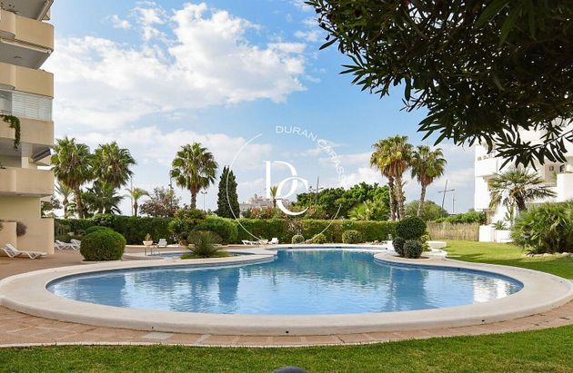 Foto 1 de Pis en venda a Marina Botafoc - Platja de Talamanca de 2 habitacions amb terrassa i piscina
