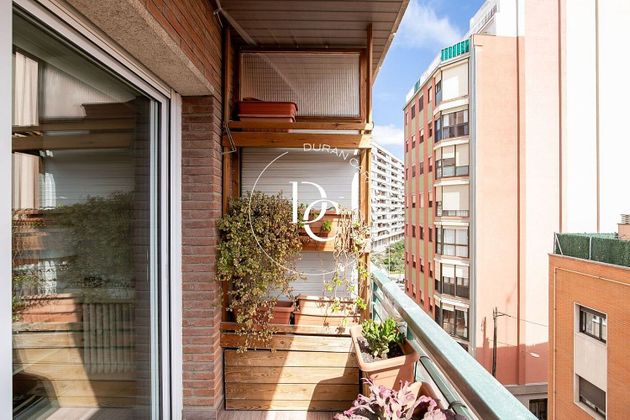 Foto 2 de Piso en venta en La Maternitat i Sant Ramon de 4 habitaciones con terraza y balcón