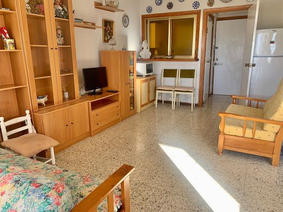 Foto 2 de Venta de piso en calle Ebro de 1 habitación con terraza y calefacción
