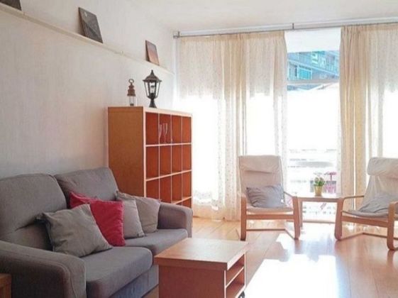 Foto 1 de Piso en alquiler en La Maternitat i Sant Ramon de 4 habitaciones con muebles y aire acondicionado