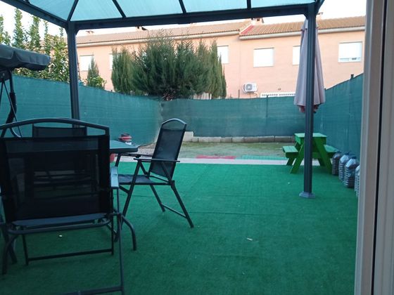 Foto 1 de Venta de casa en Osera de Ebro de 4 habitaciones con terraza y garaje