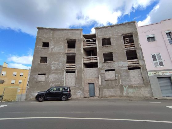 Foto 1 de Edifici en venda a carretera El Valle de 985 m²
