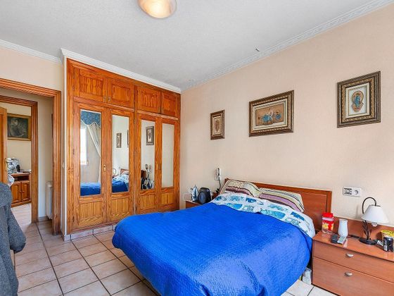 Foto 1 de Xalet en venda a Centro - Torrevieja de 4 habitacions amb terrassa i garatge
