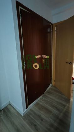 Foto 2 de Pis en venda a calle Progrés de 3 habitacions amb ascensor