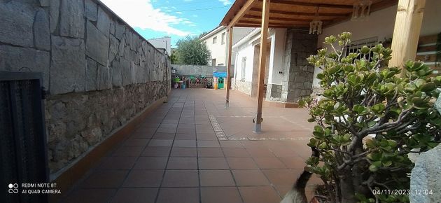 Foto 2 de Chalet en venta en Ca n'Avellaneda - Can Font de 4 habitaciones con terraza y jardín