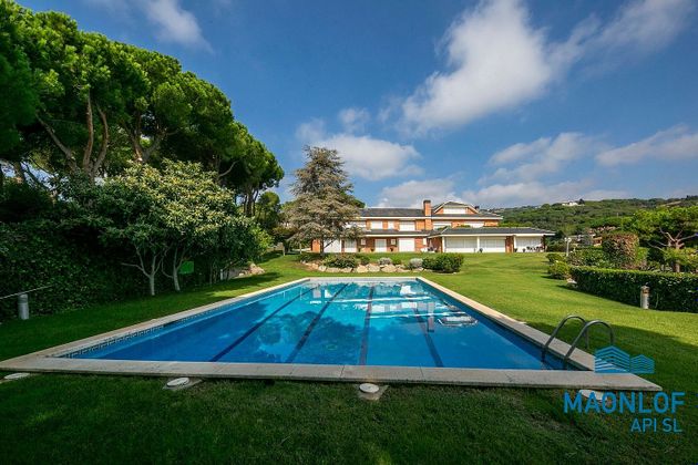 Foto 1 de Xalet en venda a Sant Andreu de Llavaneres de 23 habitacions amb terrassa i piscina