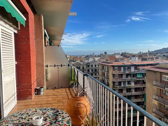 Foto 1 de Venta de ático en paseo De Sant Joan de 4 habitaciones con terraza y aire acondicionado